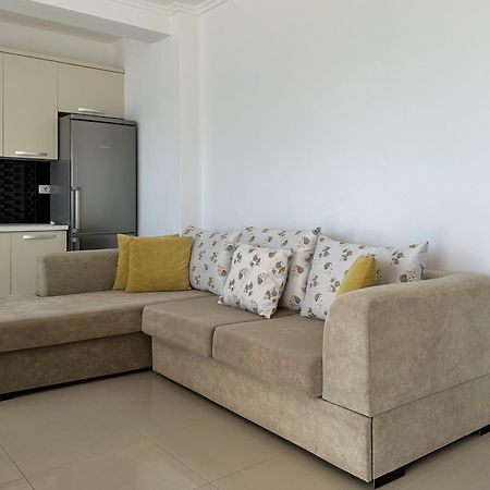 White Sea View Residence 2 Sarandë Exterior foto